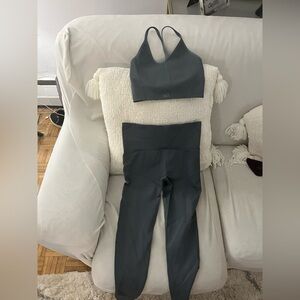 Set active workout two piece
